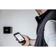 Inteligentny regulator pokojowy NEA SMART 2.0